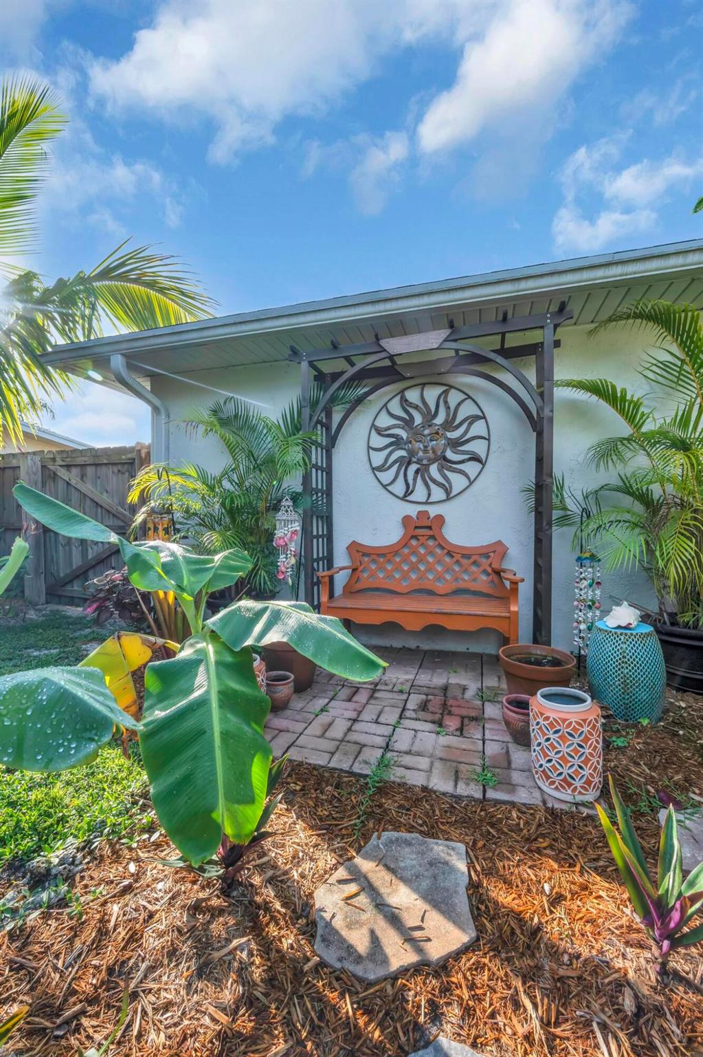 RIVER PARK - Residential