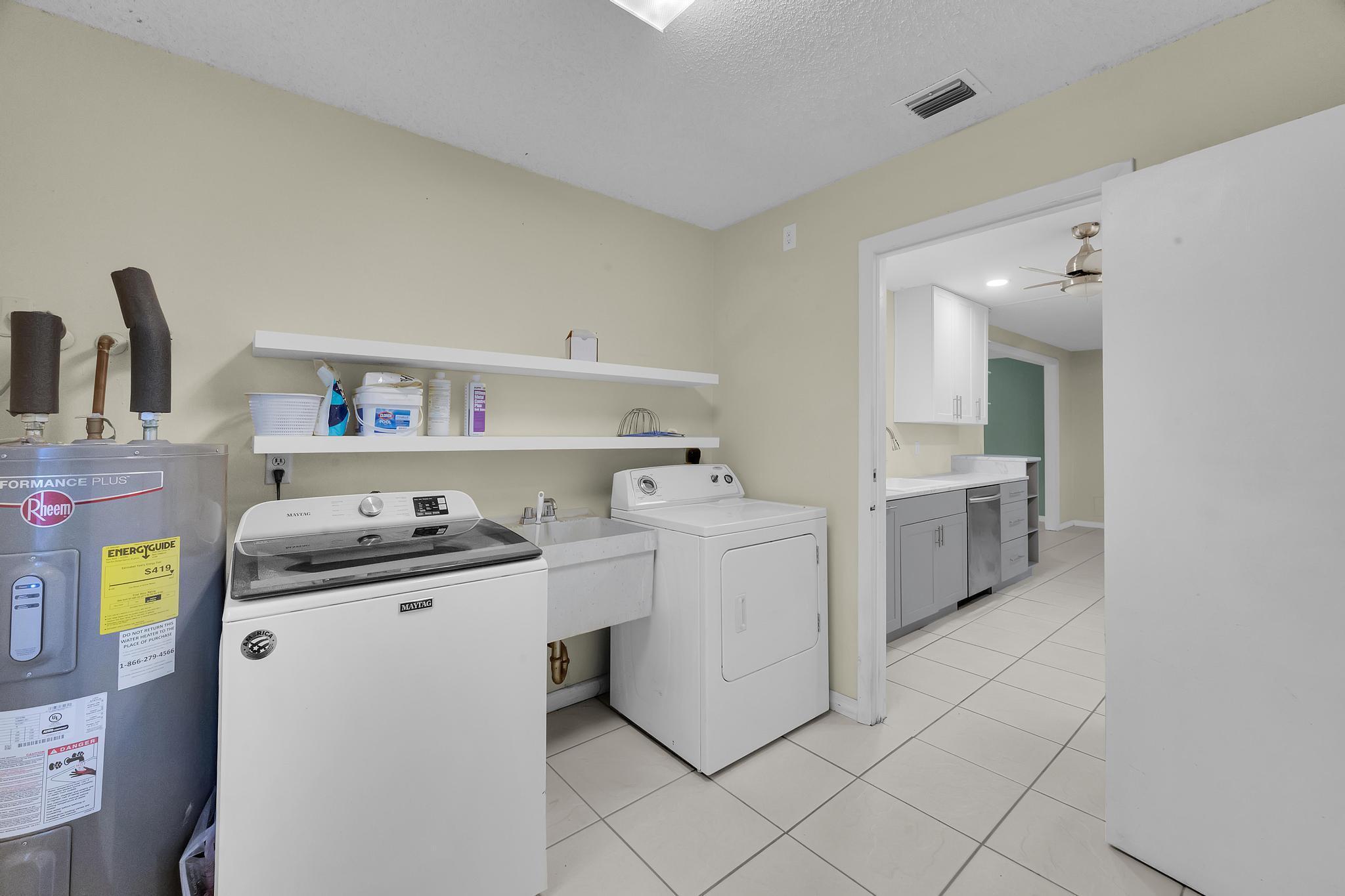 RIVER PARK - Residential