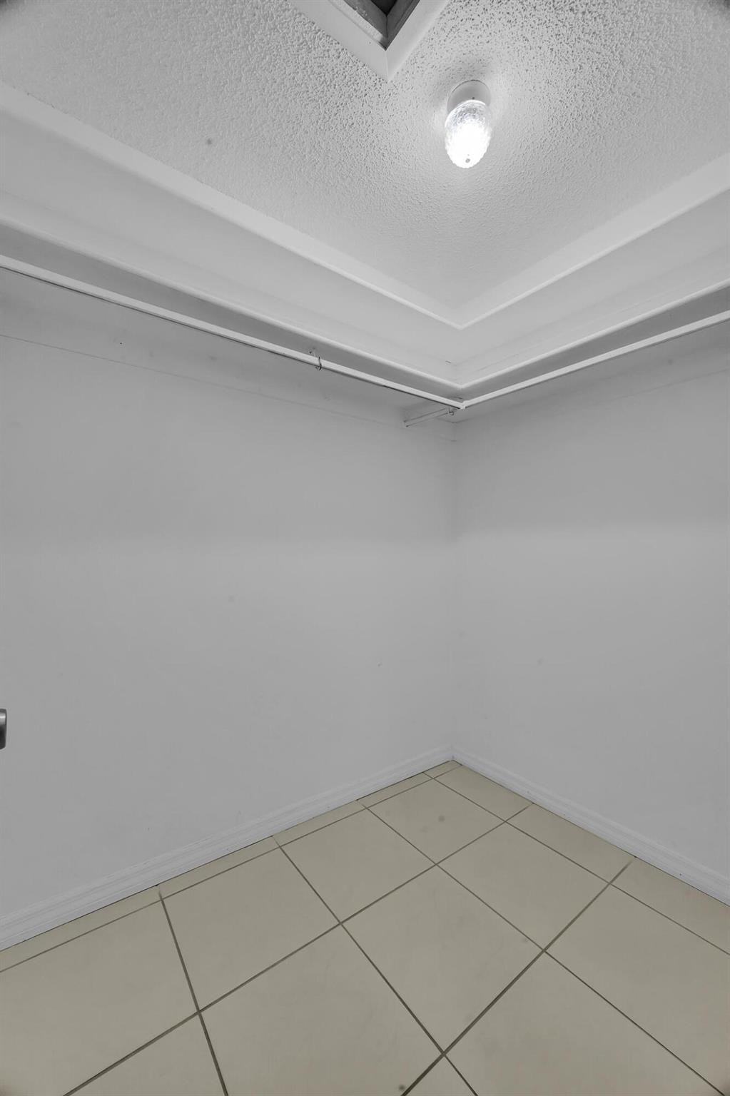 RIVER PARK - Residential