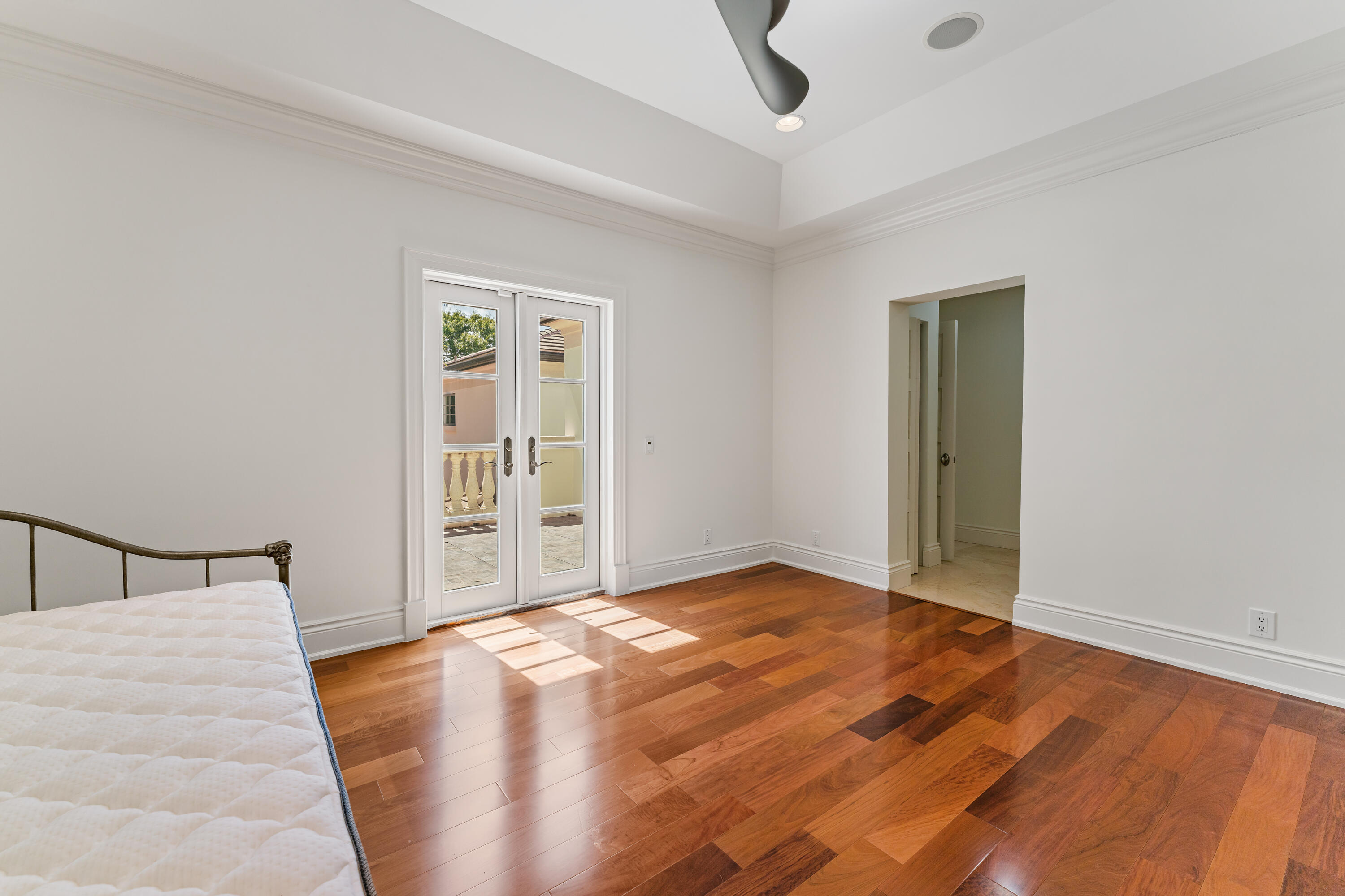 ADMIRALS COVE PAR C - Residential