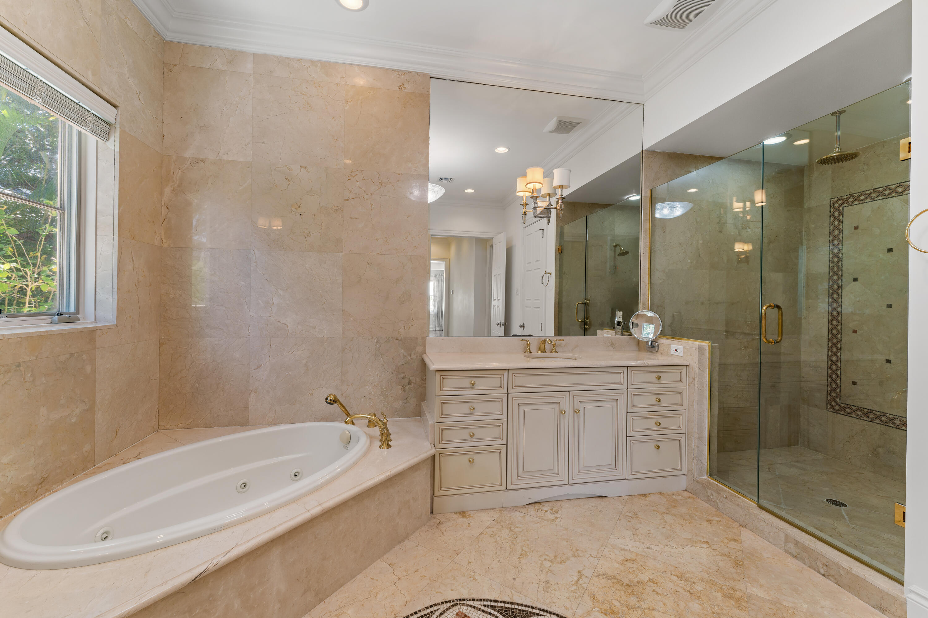 ADMIRALS COVE PAR C - Residential