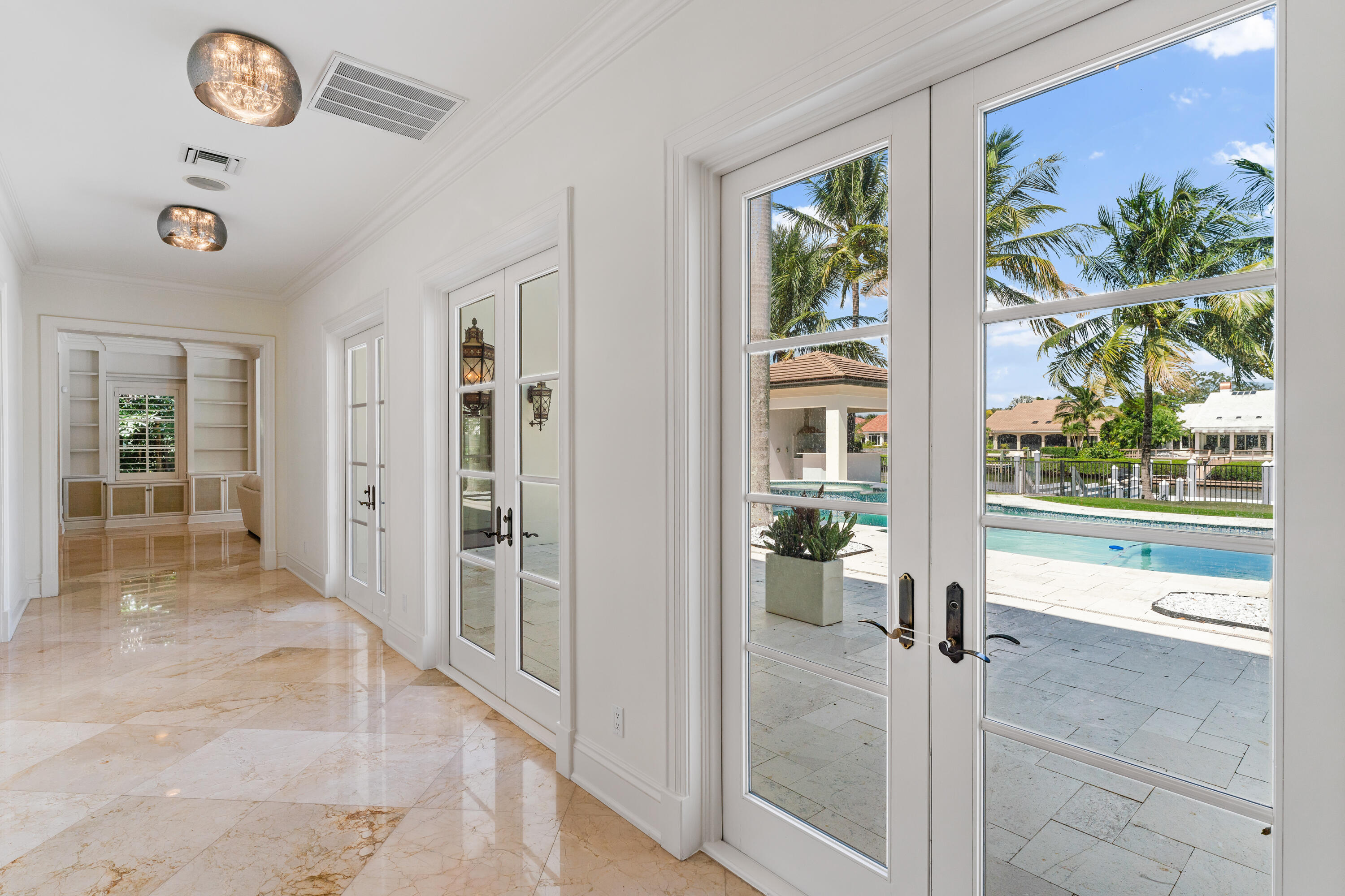 ADMIRALS COVE PAR C - Residential