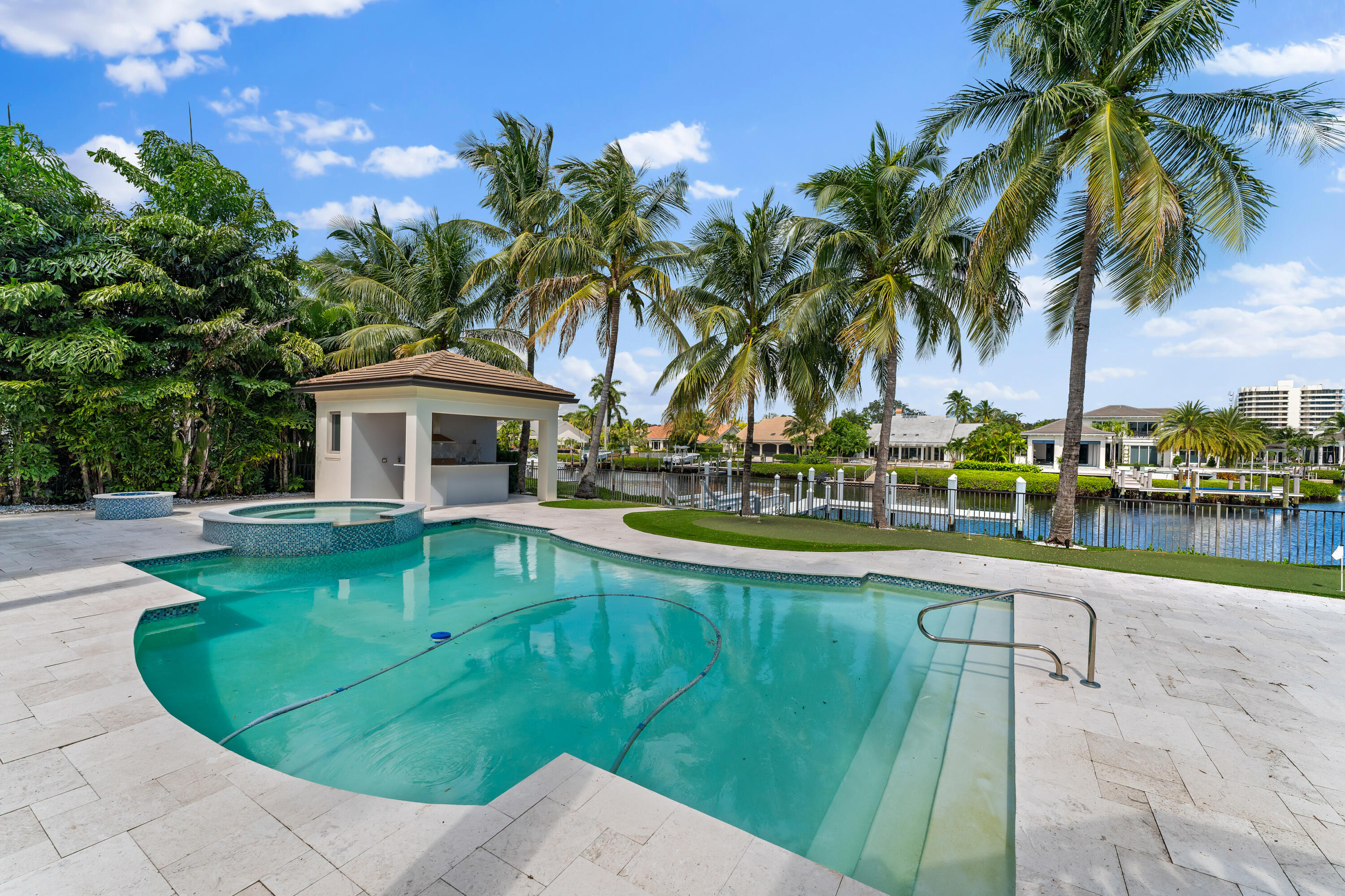 ADMIRALS COVE PAR C - Residential