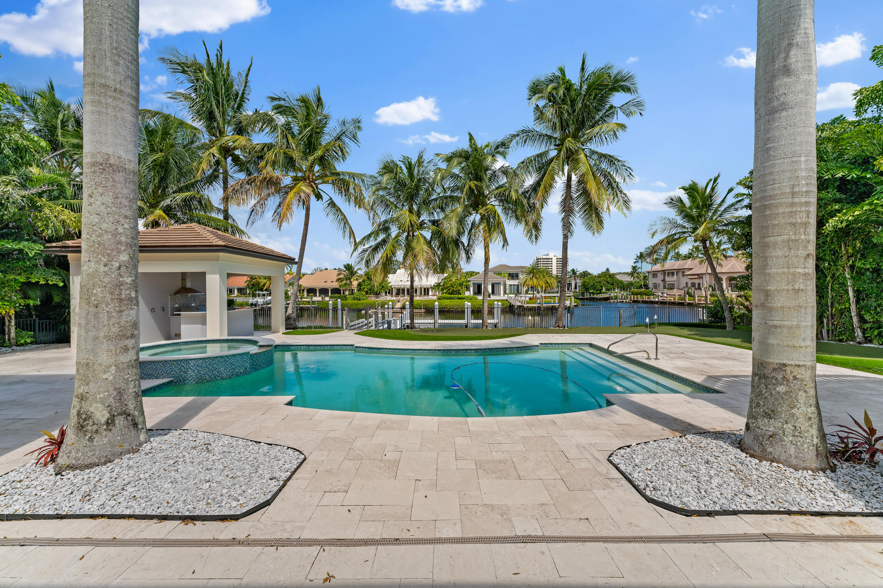 ADMIRALS COVE PAR C - Residential