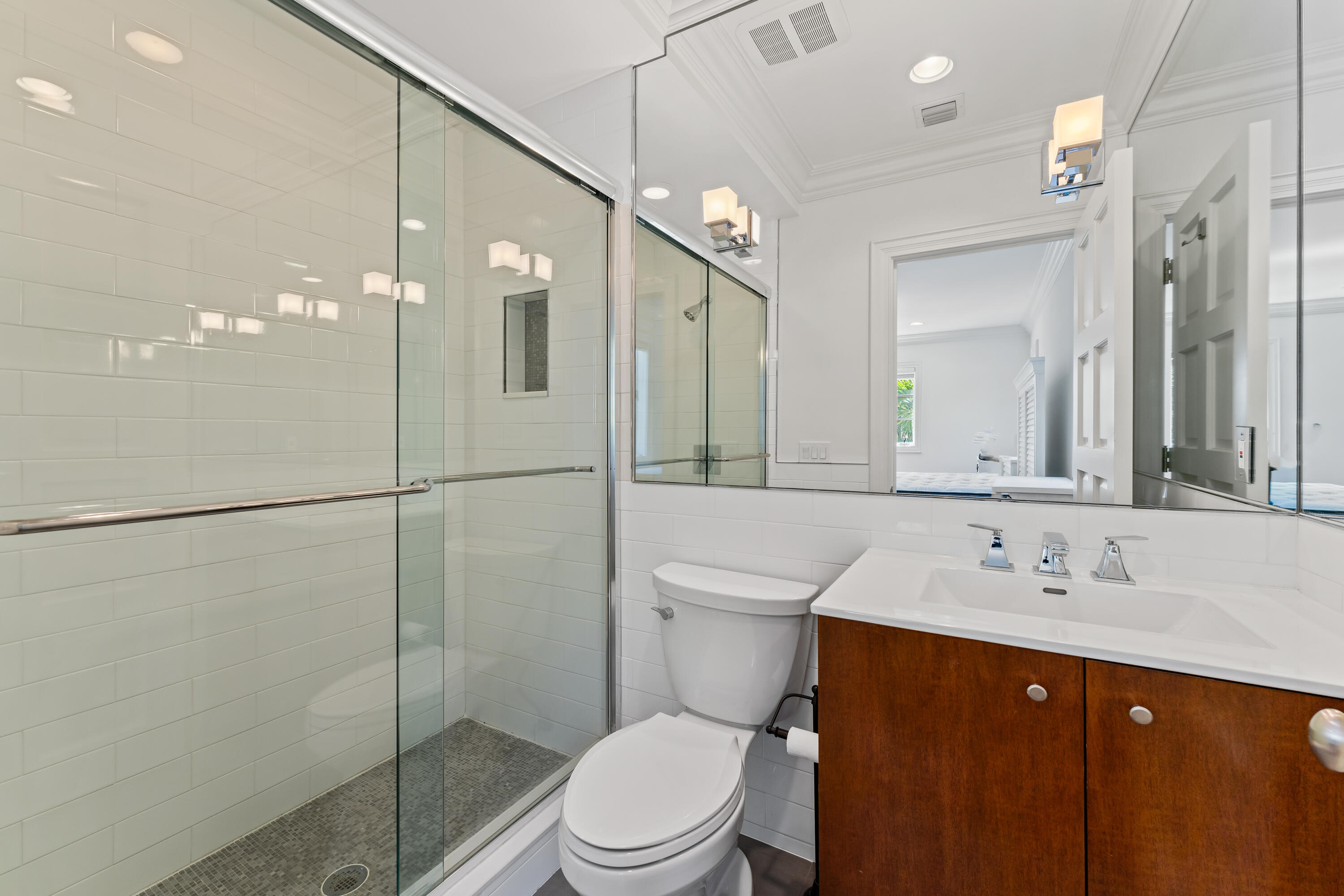 ADMIRALS COVE PAR C - Residential