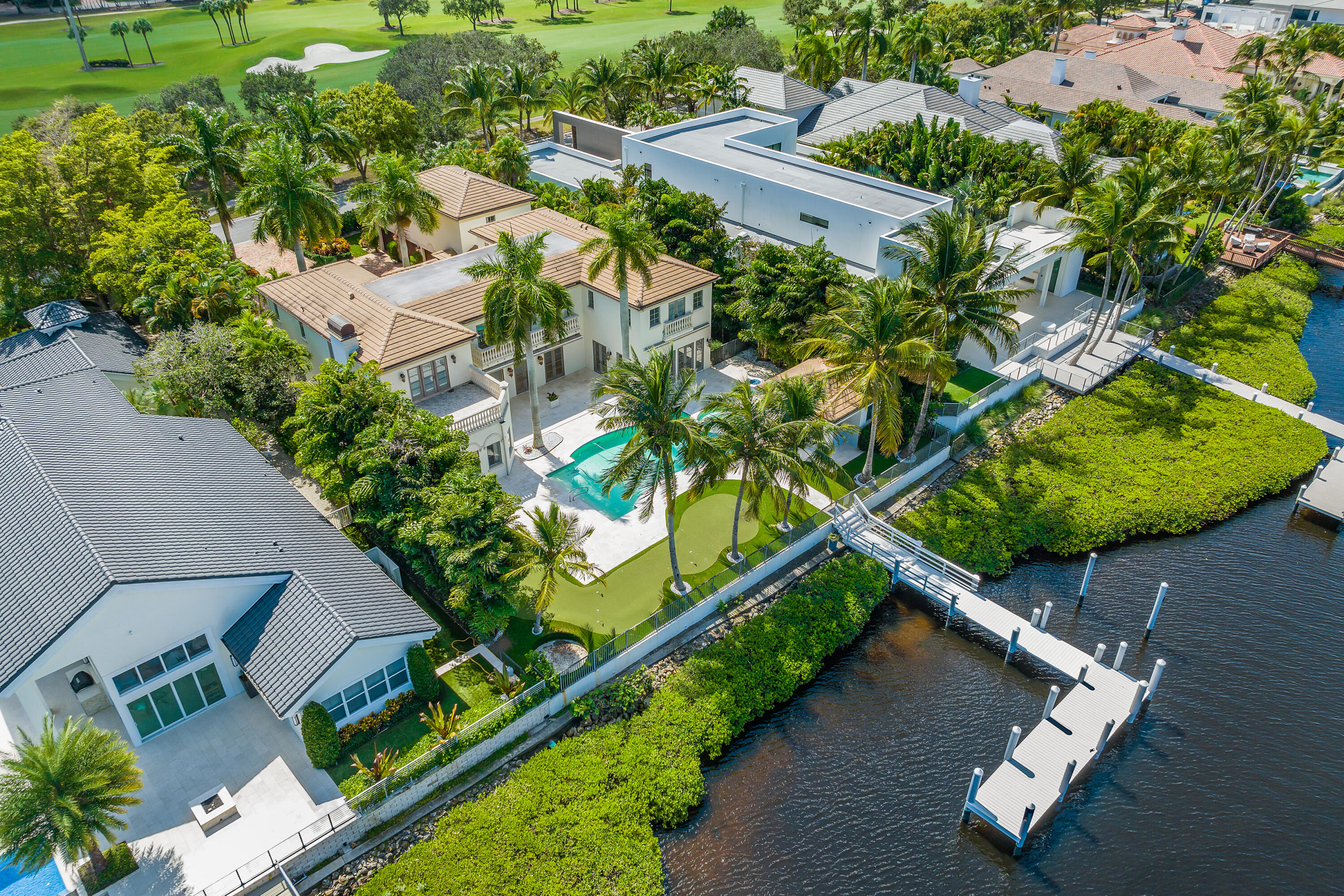 ADMIRALS COVE PAR C - Residential