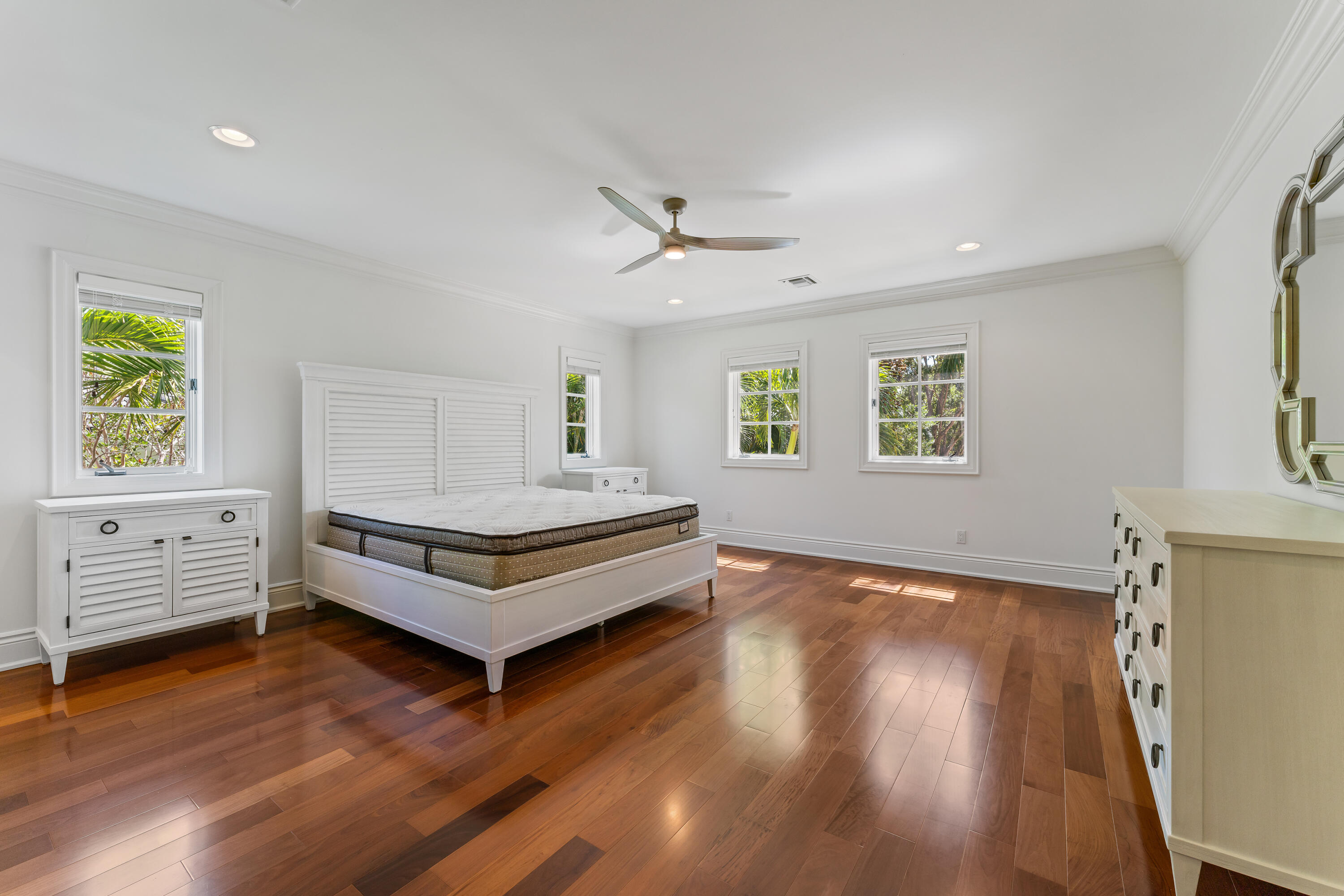 ADMIRALS COVE PAR C - Residential