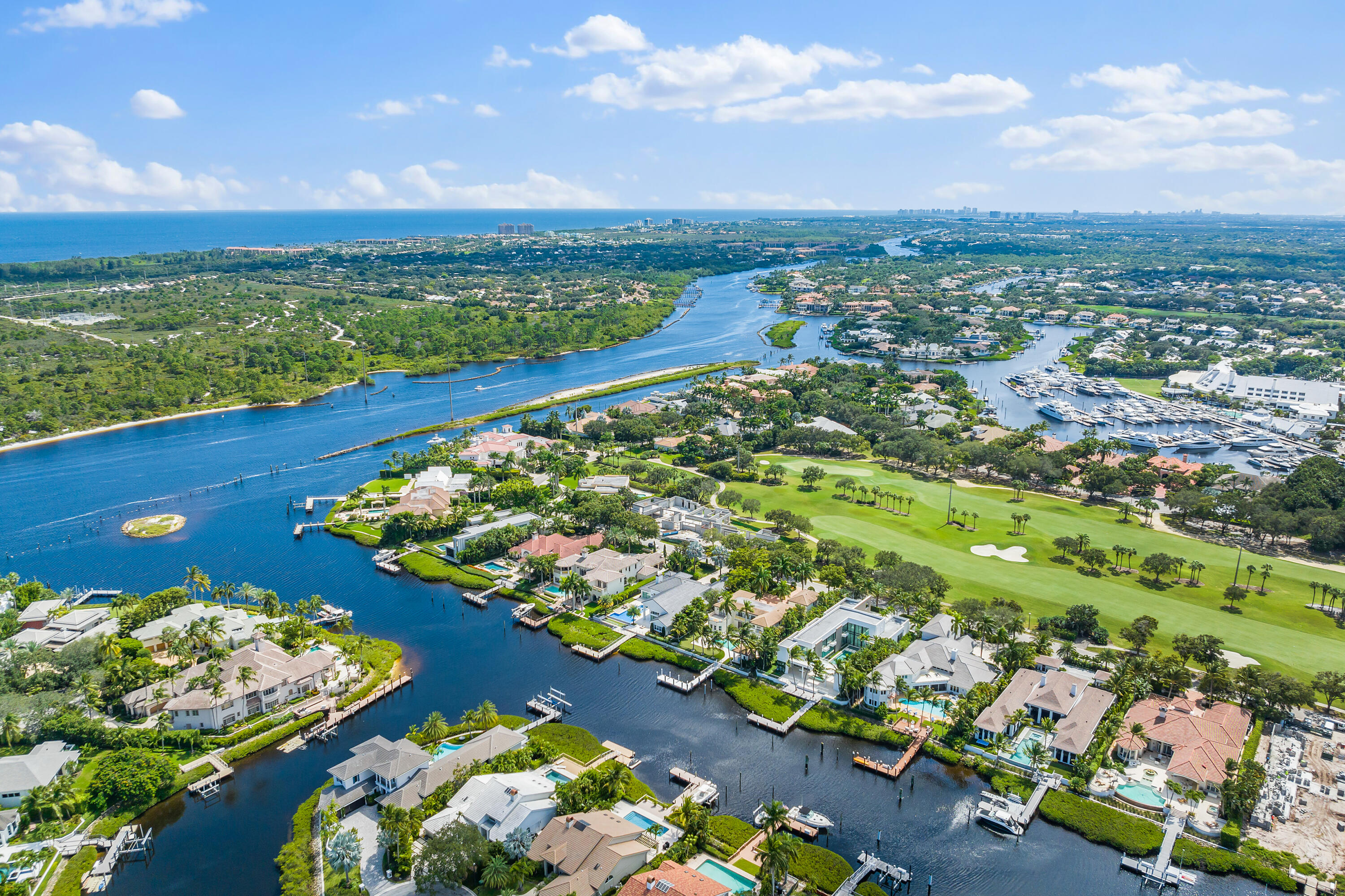 ADMIRALS COVE PAR C - Residential