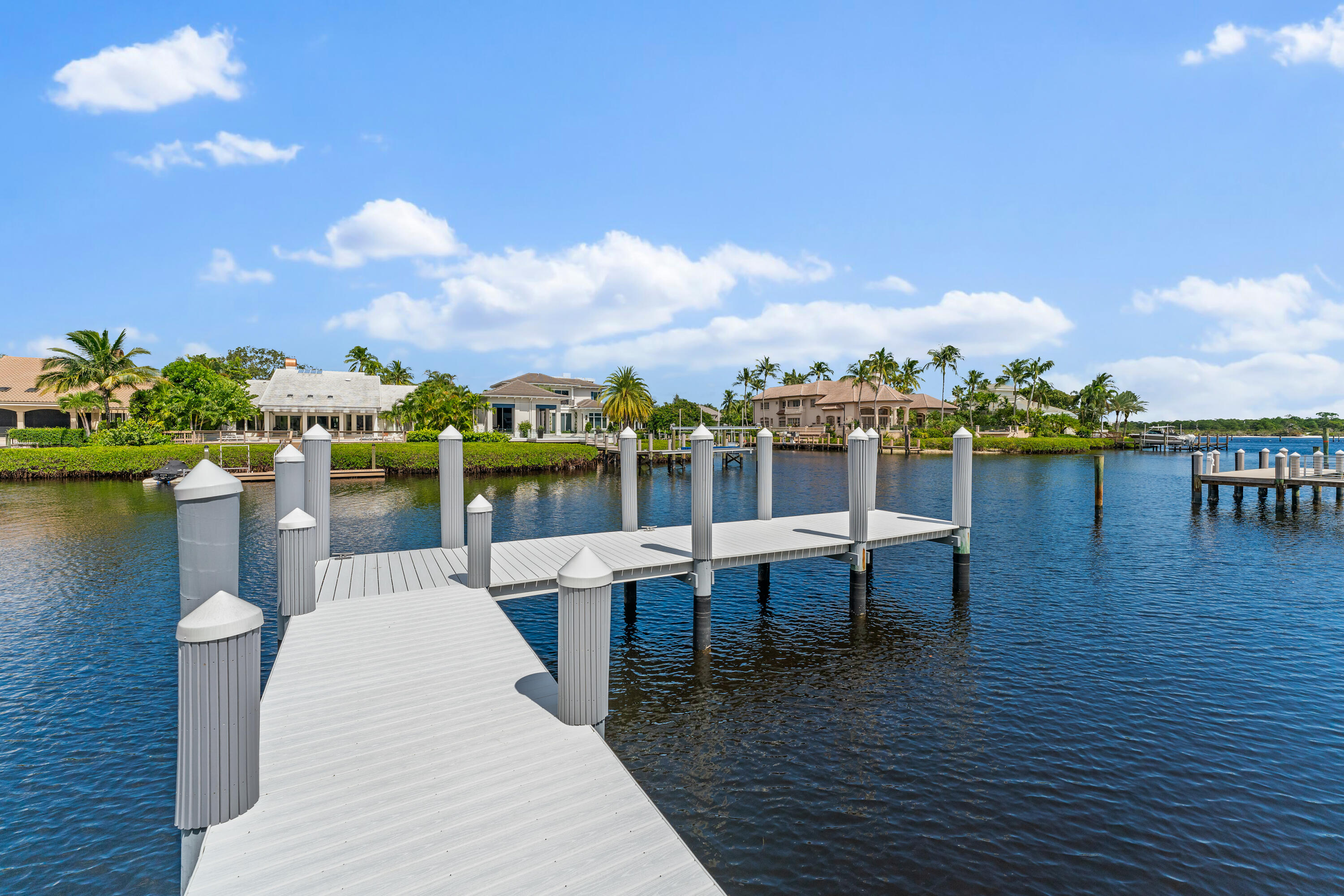 ADMIRALS COVE PAR C - Residential