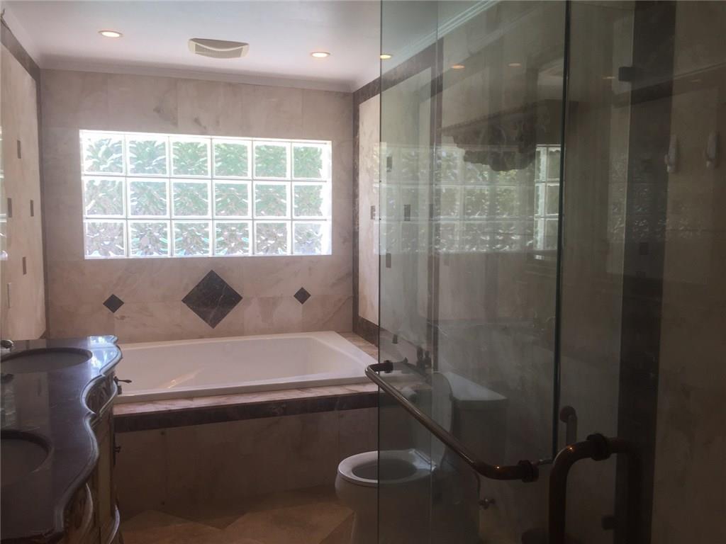 Coral Ridge County Club - Residential Lease