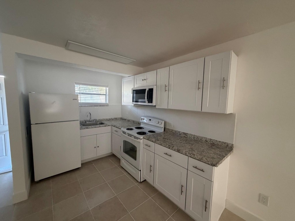 Lake Worth Town - Residential Lease