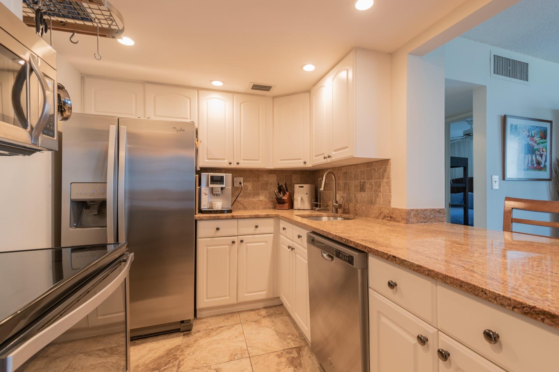 336 N BIRCH RD 4F