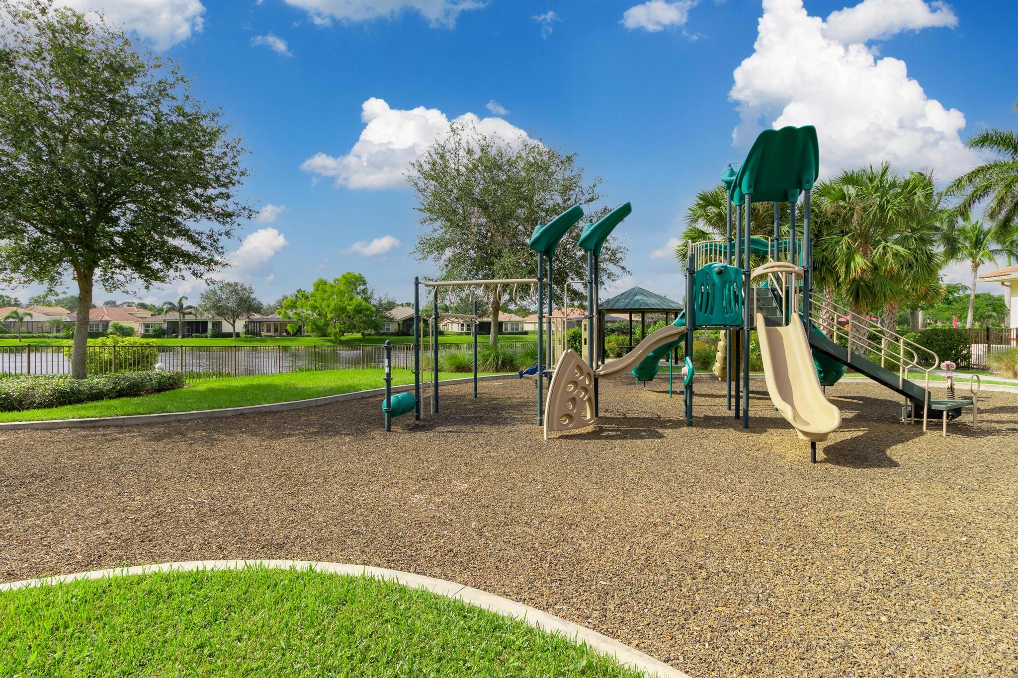 CLUBSIDE PGA VILLAGE - Residential
