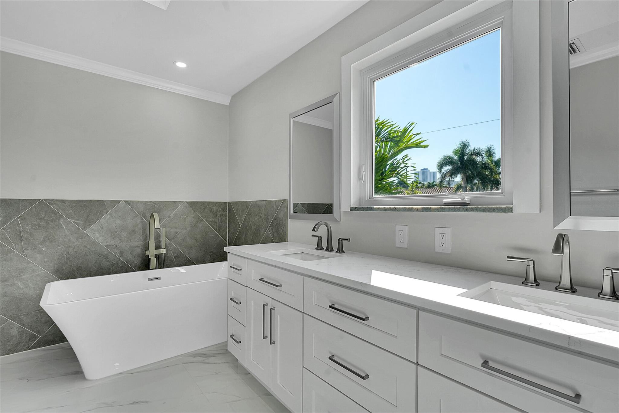 Palm Beach Isles - Residential