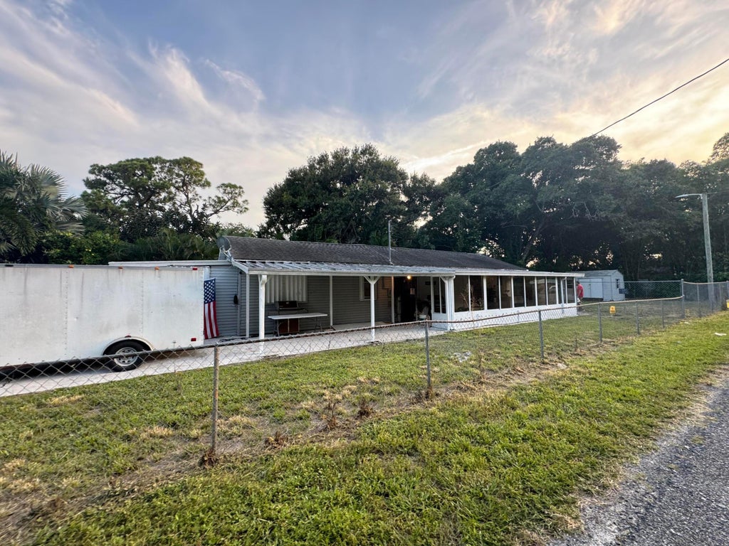 Photo of 1901 S 34th Street, Fort Pierce, FL 34947 (MLS # B26040750)