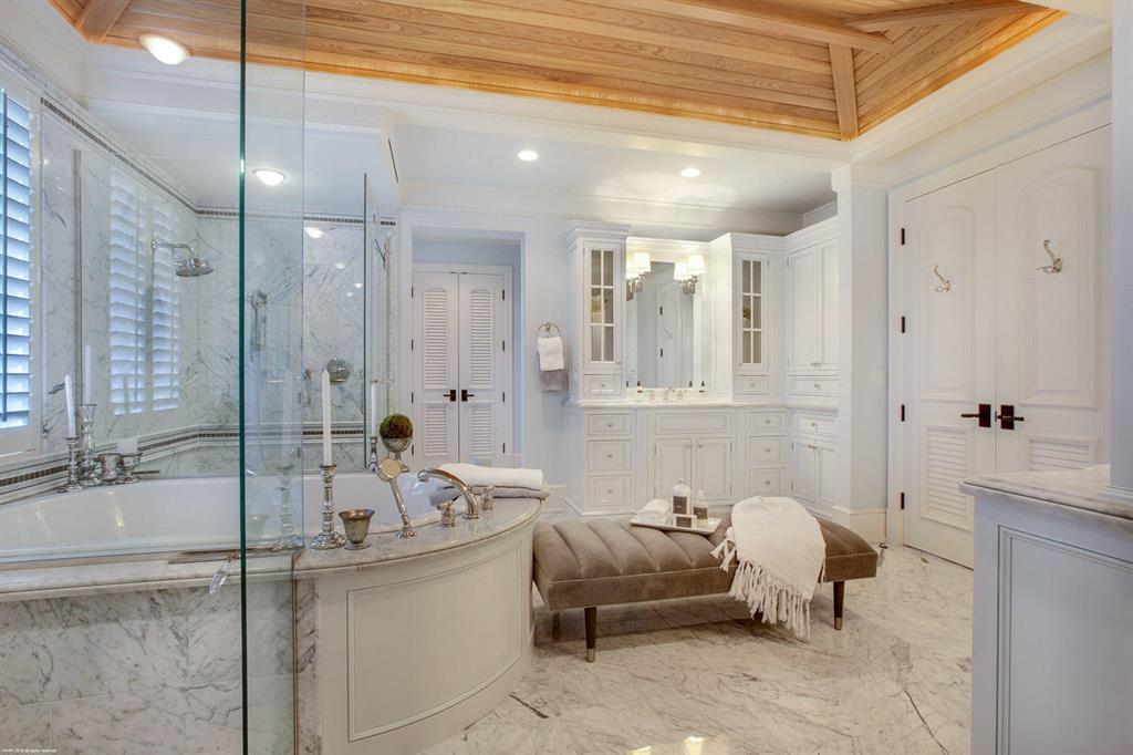 River Terrace Peninsula - Residential