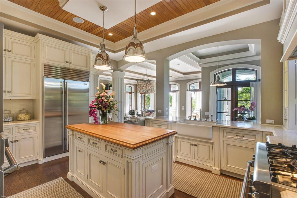 River Terrace Peninsula - Residential