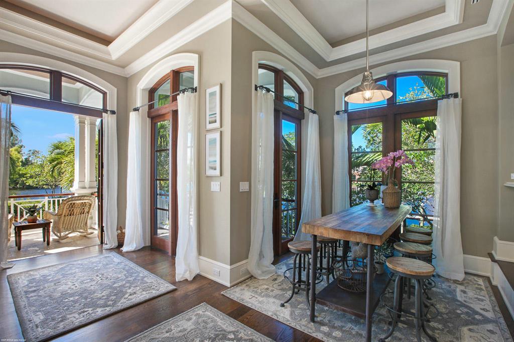 River Terrace Peninsula - Residential