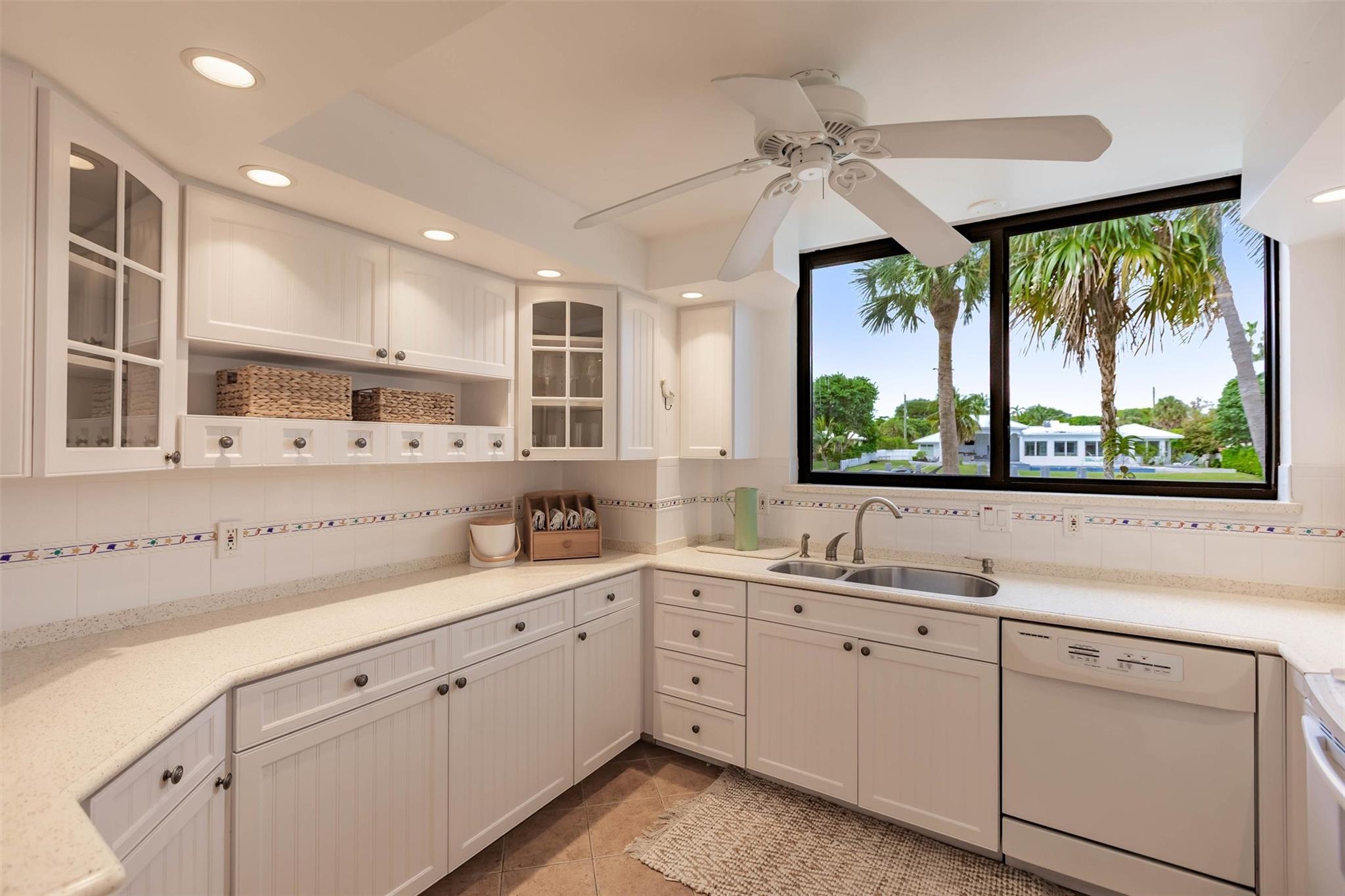 THE OCEANAGE - Residential Lease