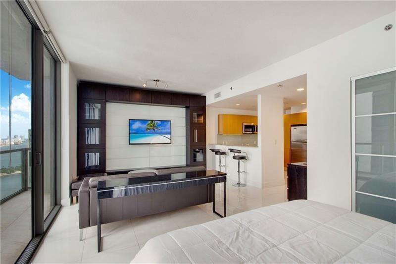 Brickell Condo 1060 - Residential Lease