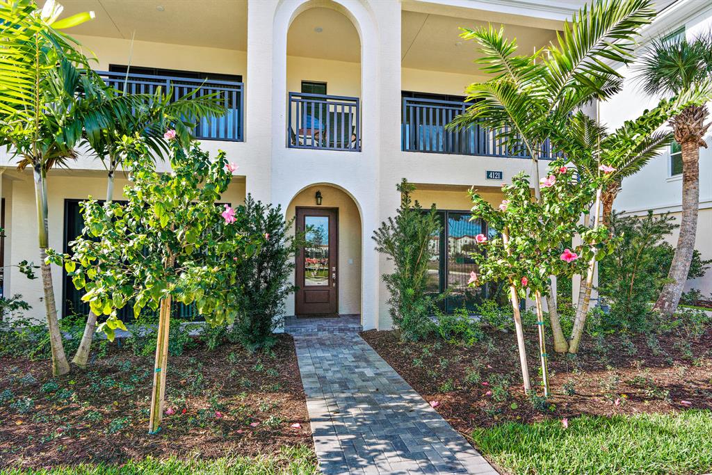 ALTON NEIGHBORHOOD 1 - Residential Lease