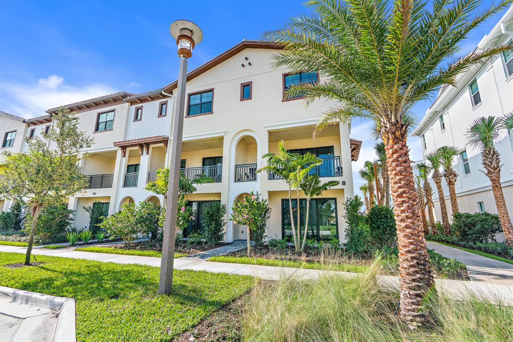 ALTON NEIGHBORHOOD 1 - Residential Lease