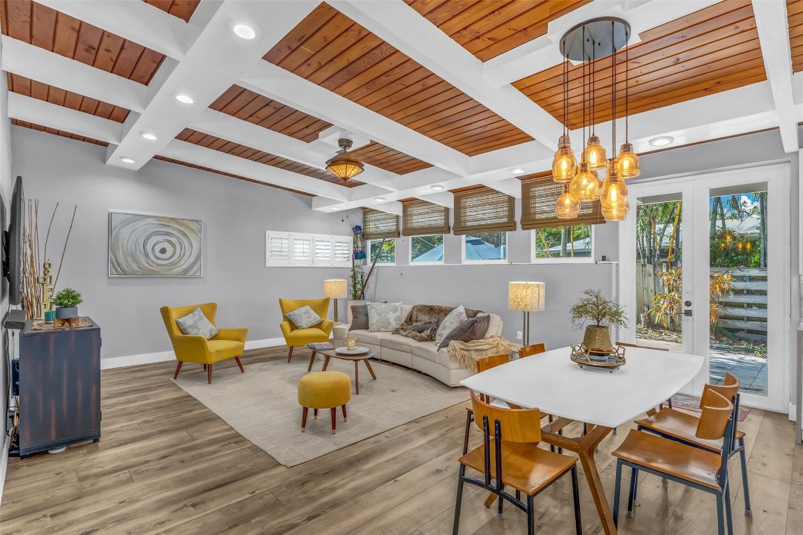 Coral Gardens Amd 32-21 B - Residential