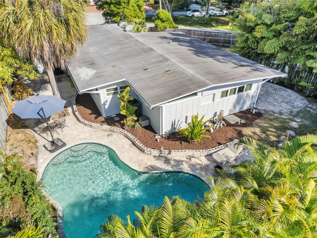 Coral Gardens Amd 32-21 B - Residential