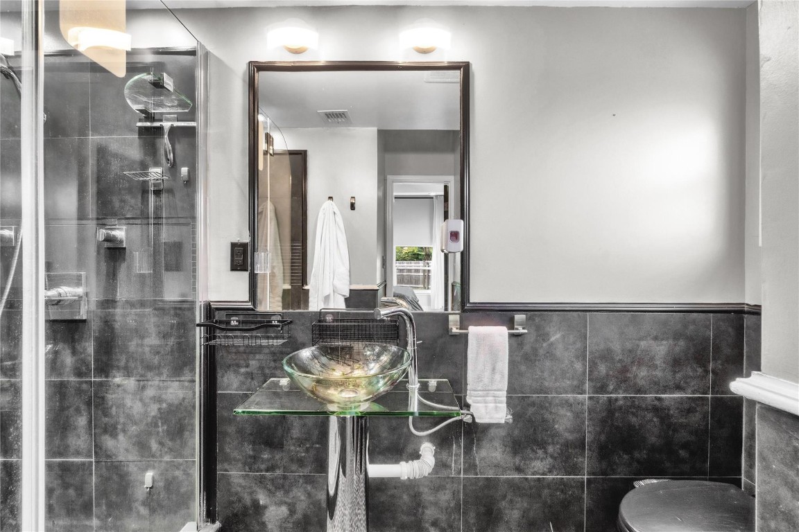 Coral Gardens Amd 32-21 B - Residential