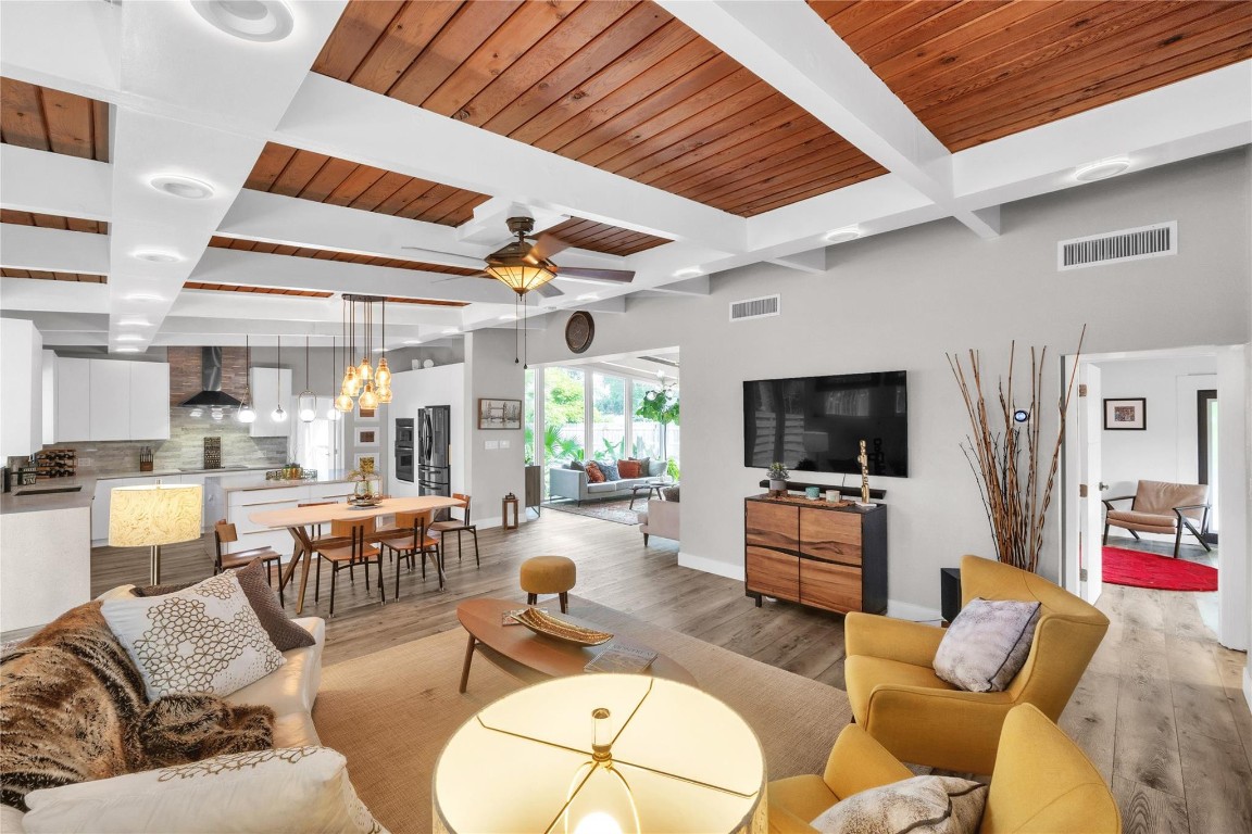 Coral Gardens Amd 32-21 B - Residential