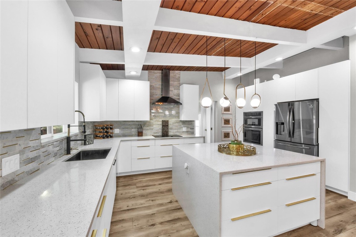 Coral Gardens Amd 32-21 B - Residential