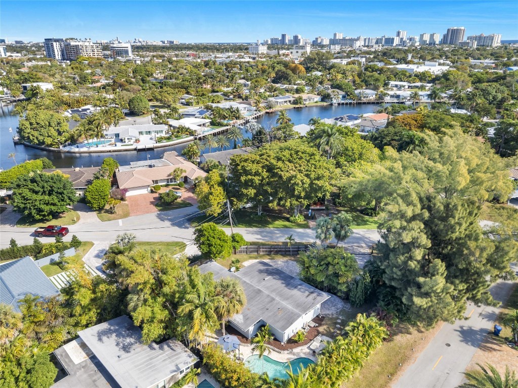 Coral Gardens Amd 32-21 B - Residential