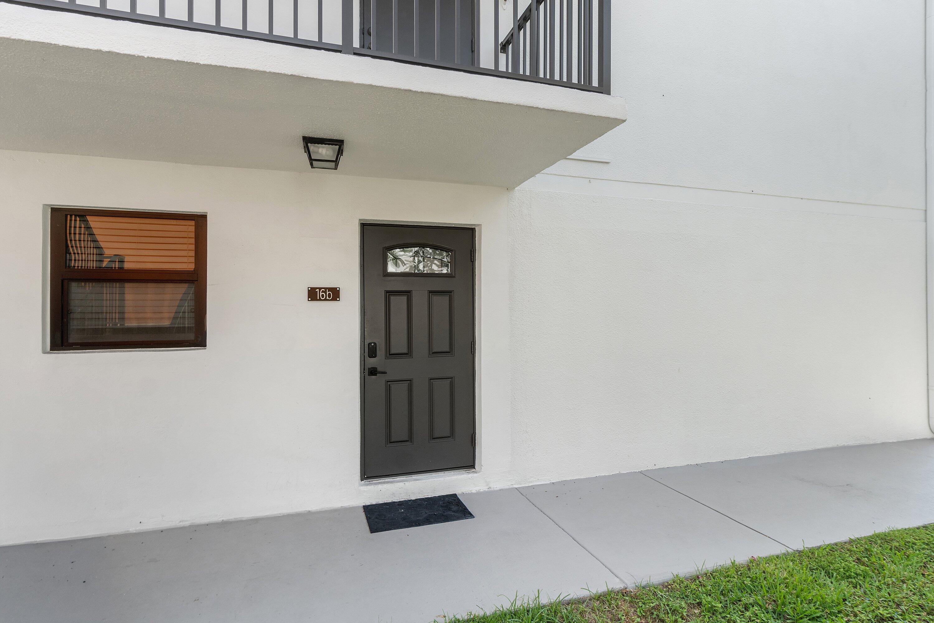 TOWN & COUNTRY ESTATES CONDO - Residential