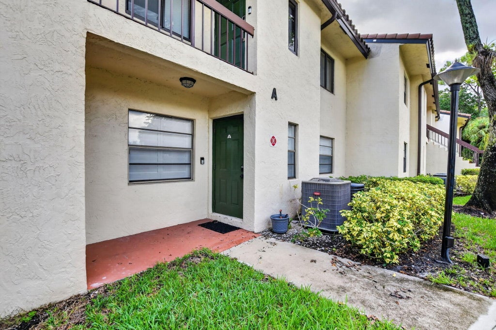 Photo of 21860 Arriba Real #4A, Boca Raton, FL 33433 (MLS # B26093917)