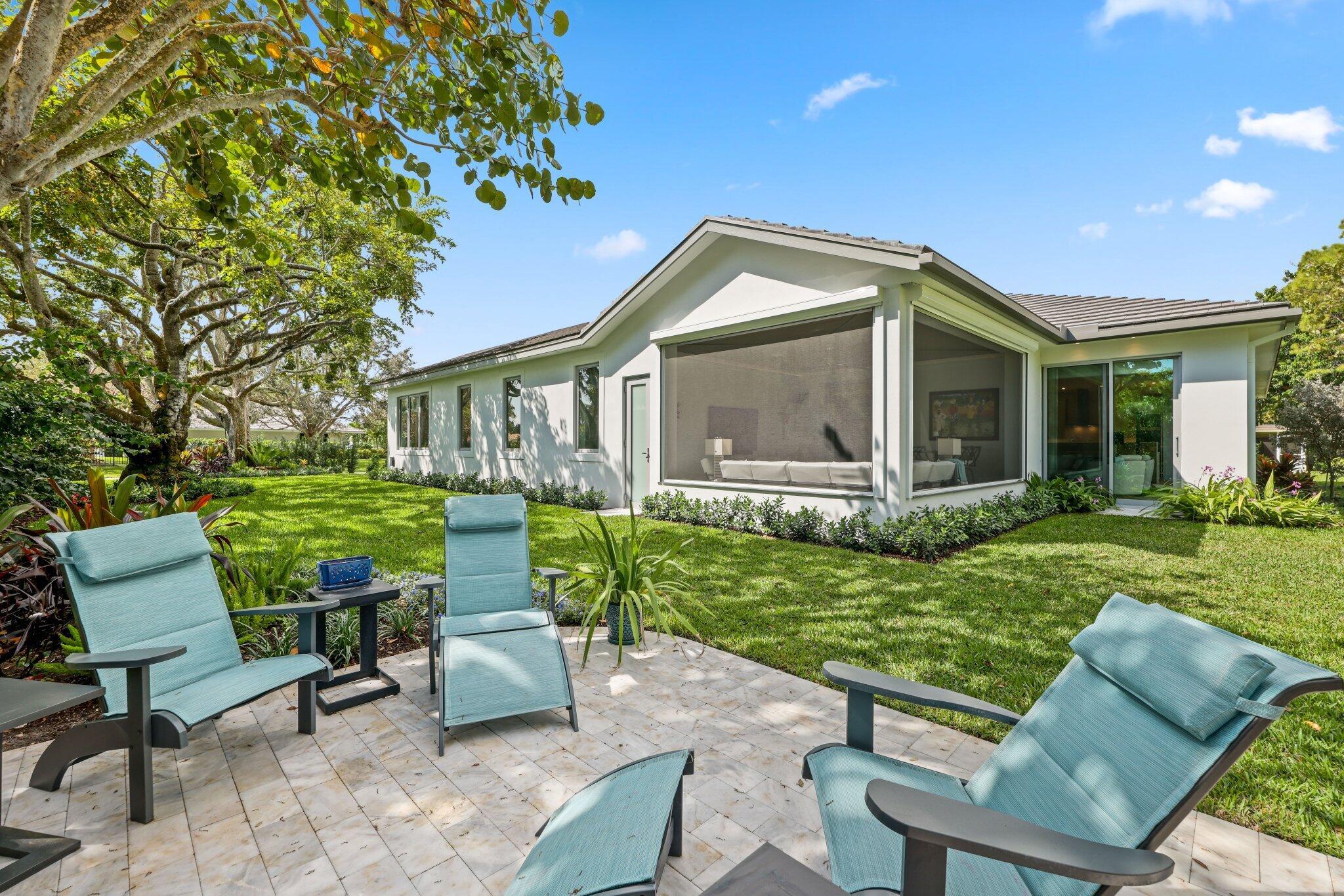 DELRAY DUNES 2ND SEC - Residential