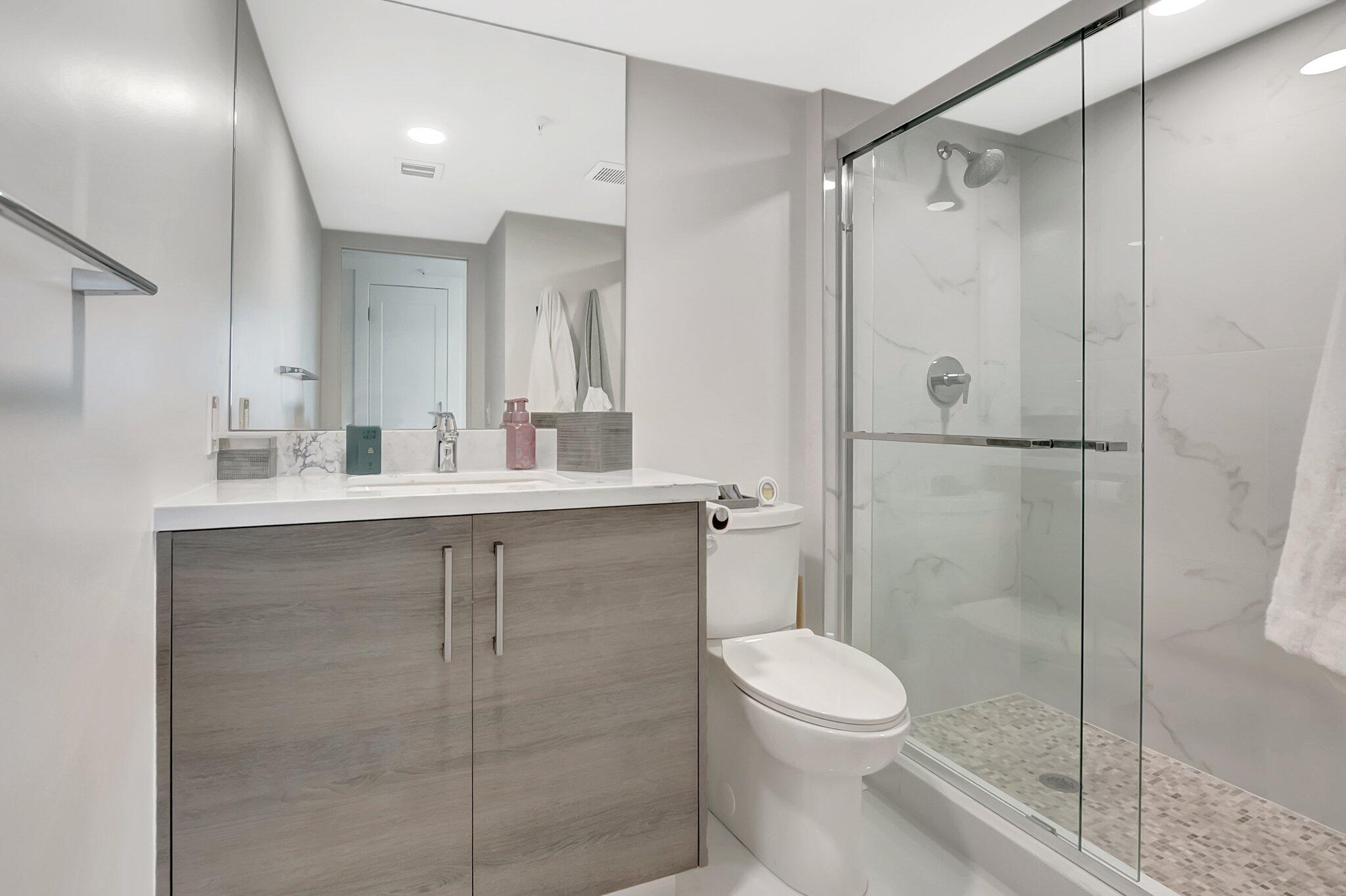 WillowWood Midrise - Residential