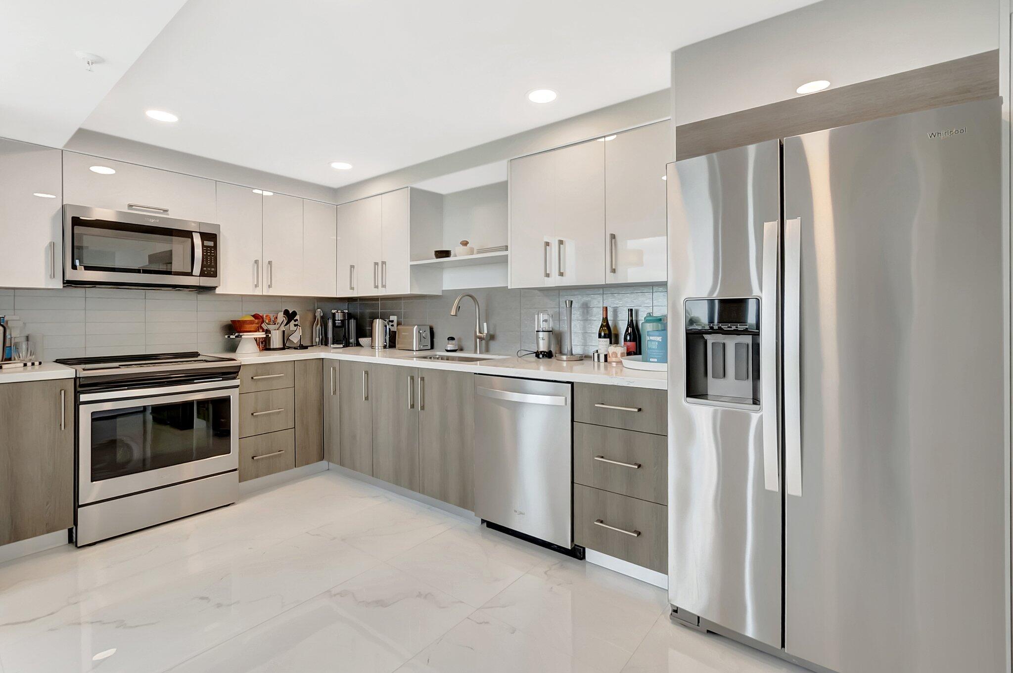 WillowWood Midrise - Residential