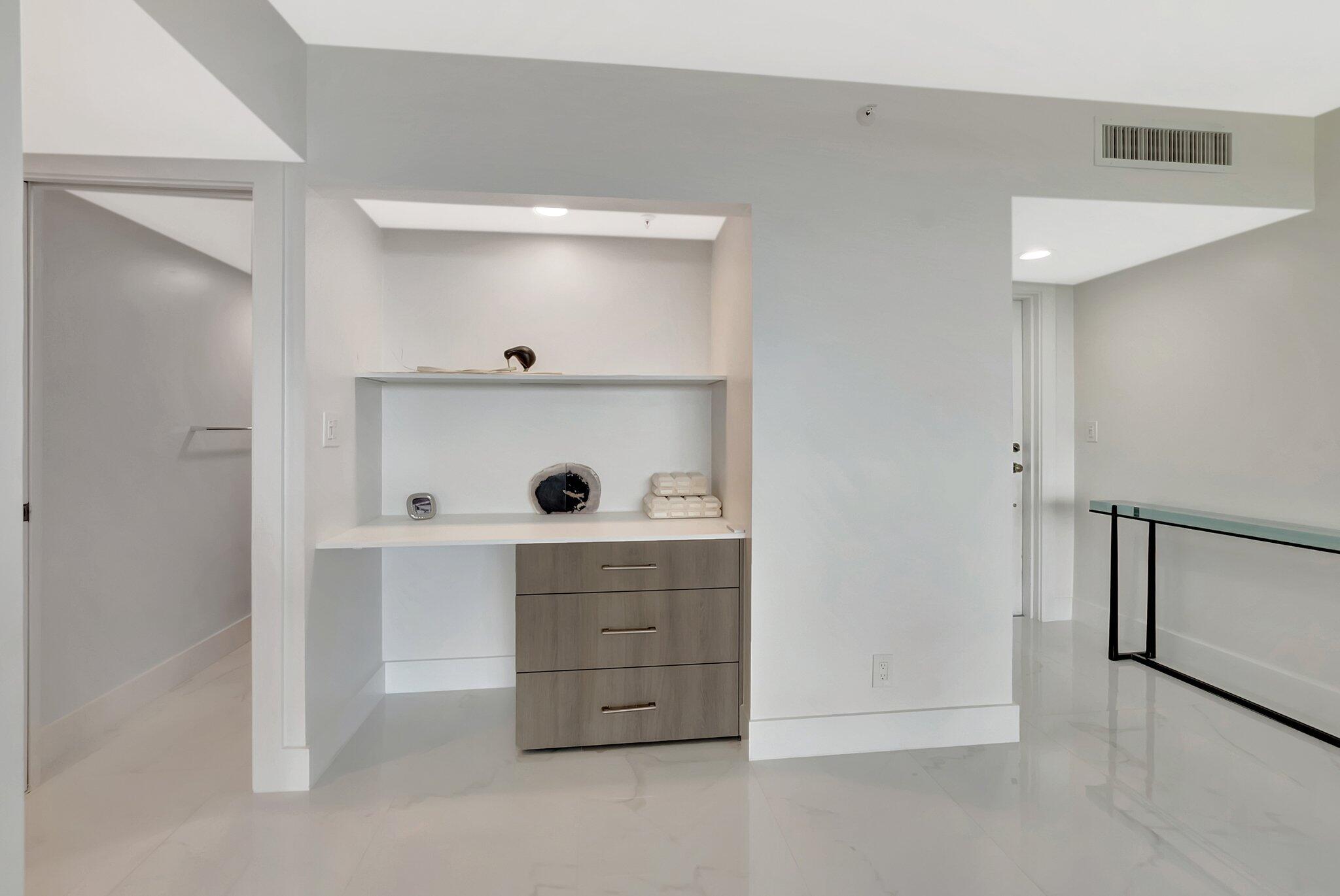 WillowWood Midrise - Residential