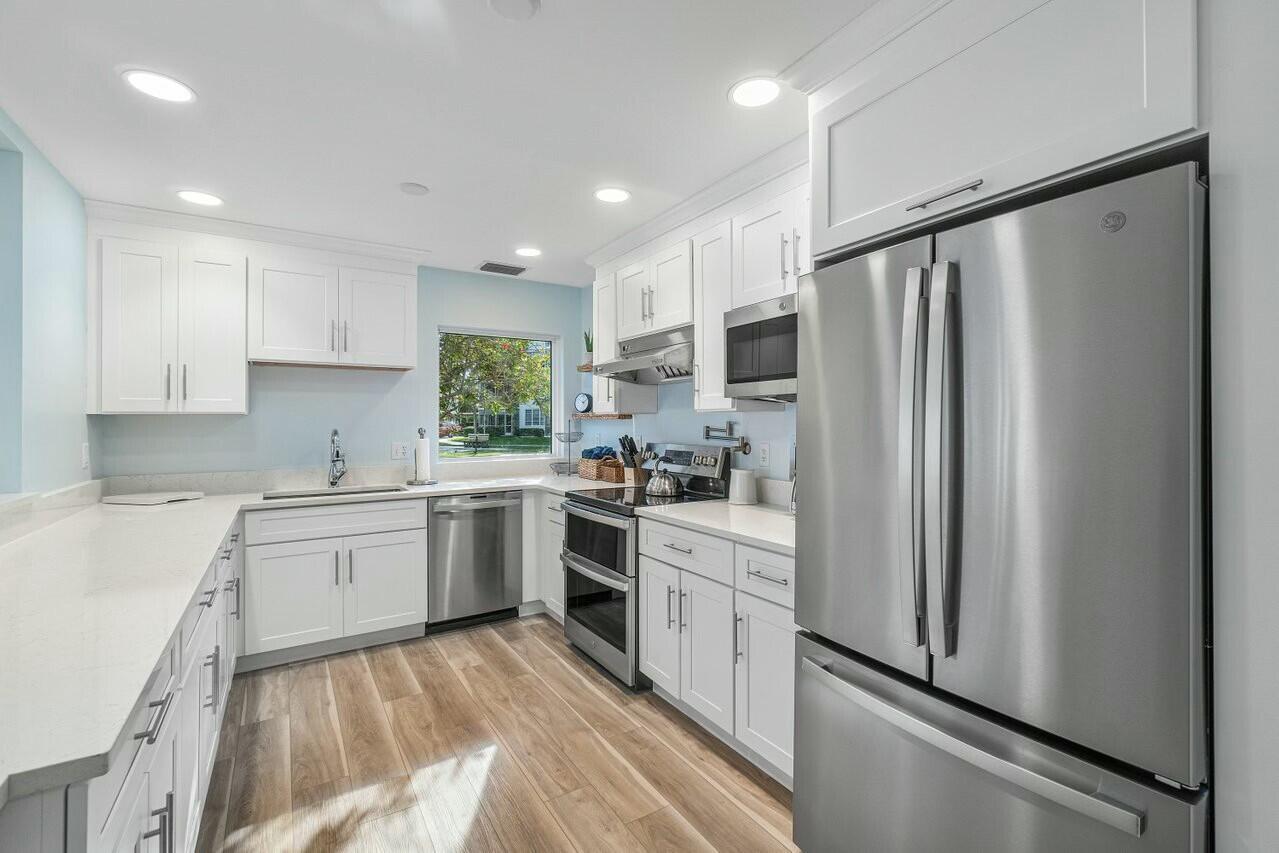 TROPIC BAY CONDO - Residential