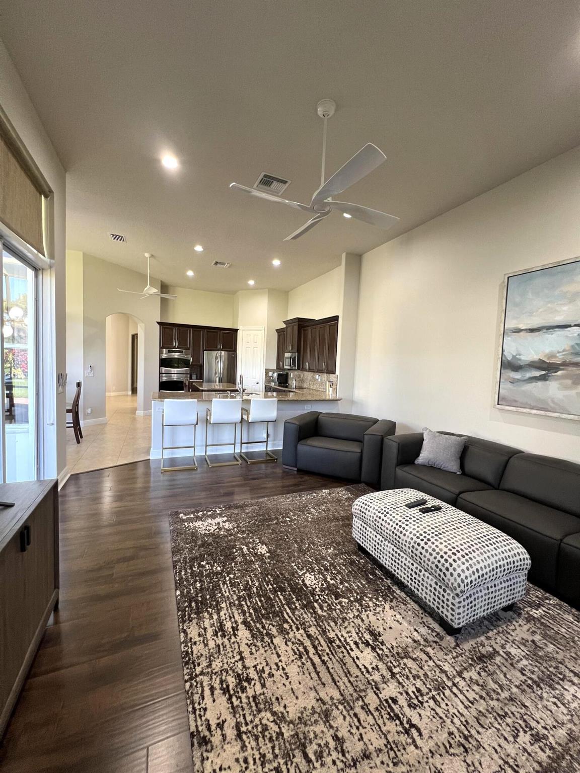 IRONHORSE PAR B-2 - Residential