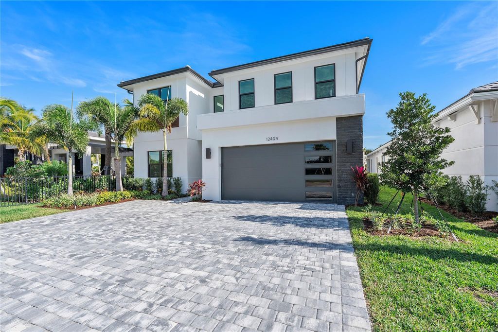 Photo of 12404 Solana Bay Circle, Palm Beach Gardens, FL 33412 (MLS # F10477615)