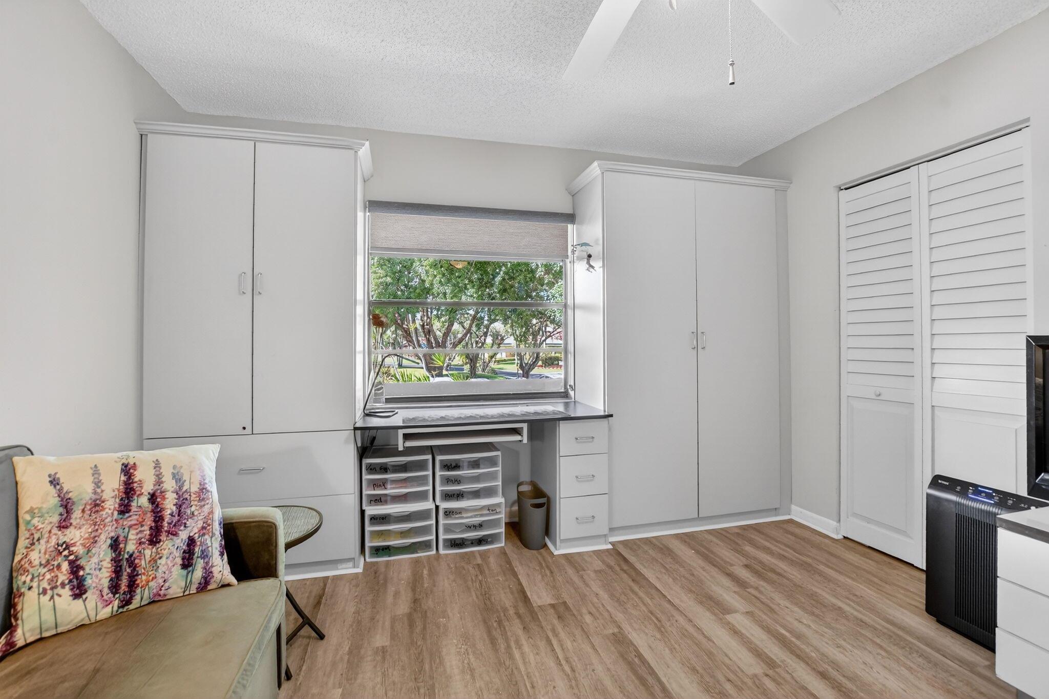 FAIRWAYS OF BOCA LAGO CON - Residential