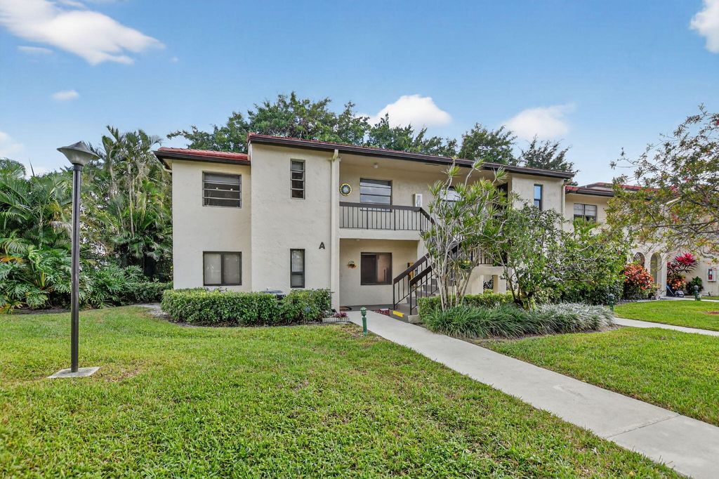 Photo of 8310 Casa Del Lago #1b, Boca Raton, FL 33433 (MLS # R11149735)