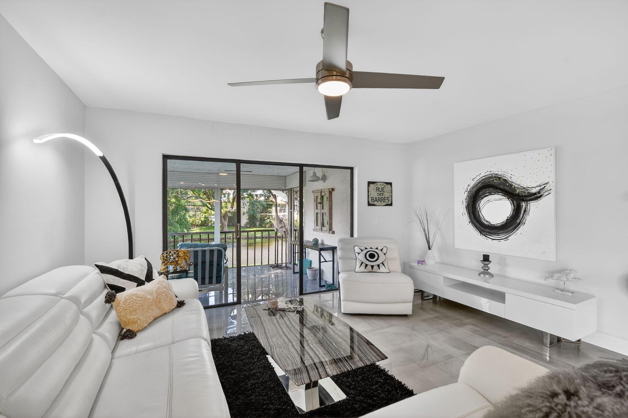 FAIRWAYS OF BOCA LAGO CON - Residential