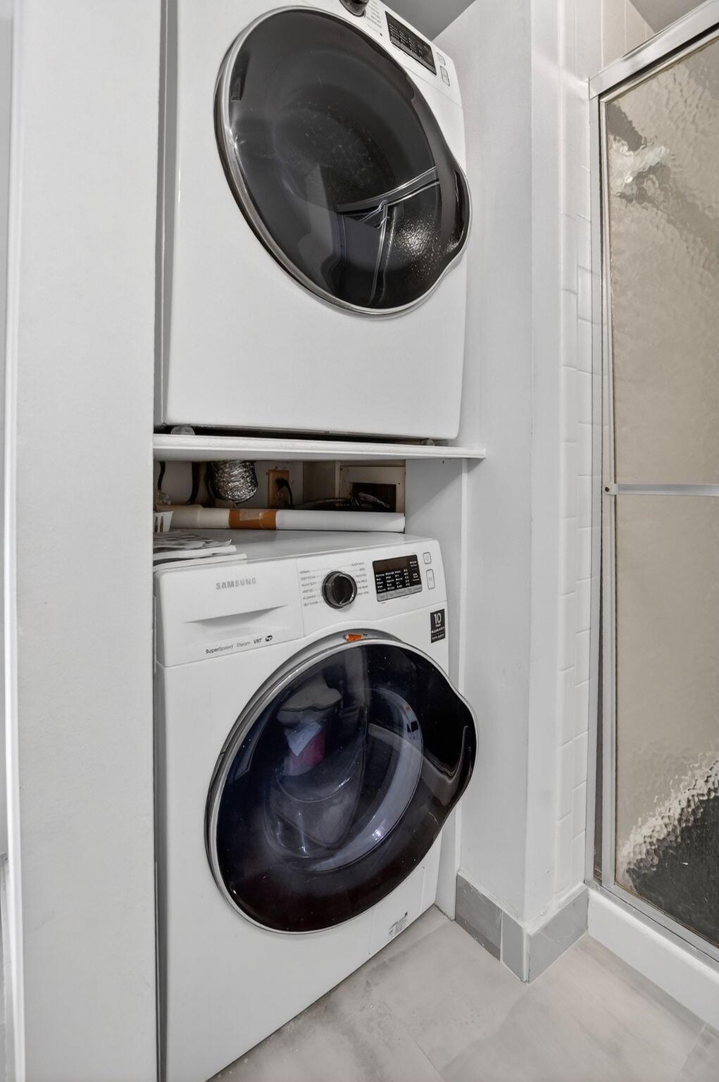 FAIRWAYS OF BOCA LAGO CON - Residential