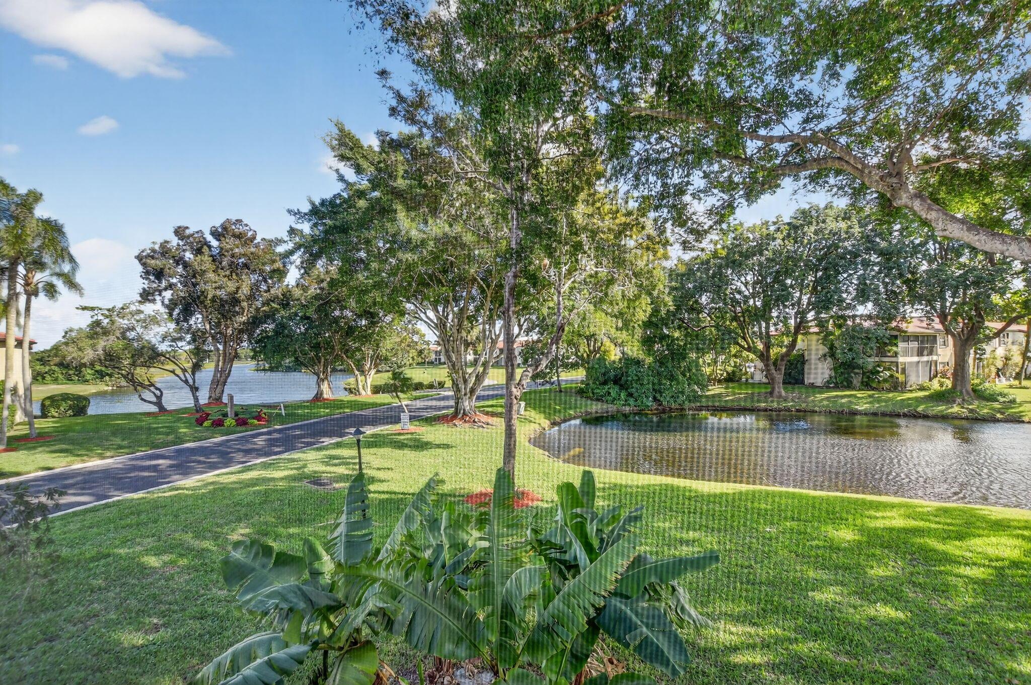 FAIRWAYS OF BOCA LAGO CON - Residential