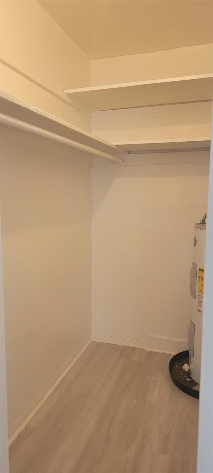 Hollywood Terrace 3-12 B - Residential Lease