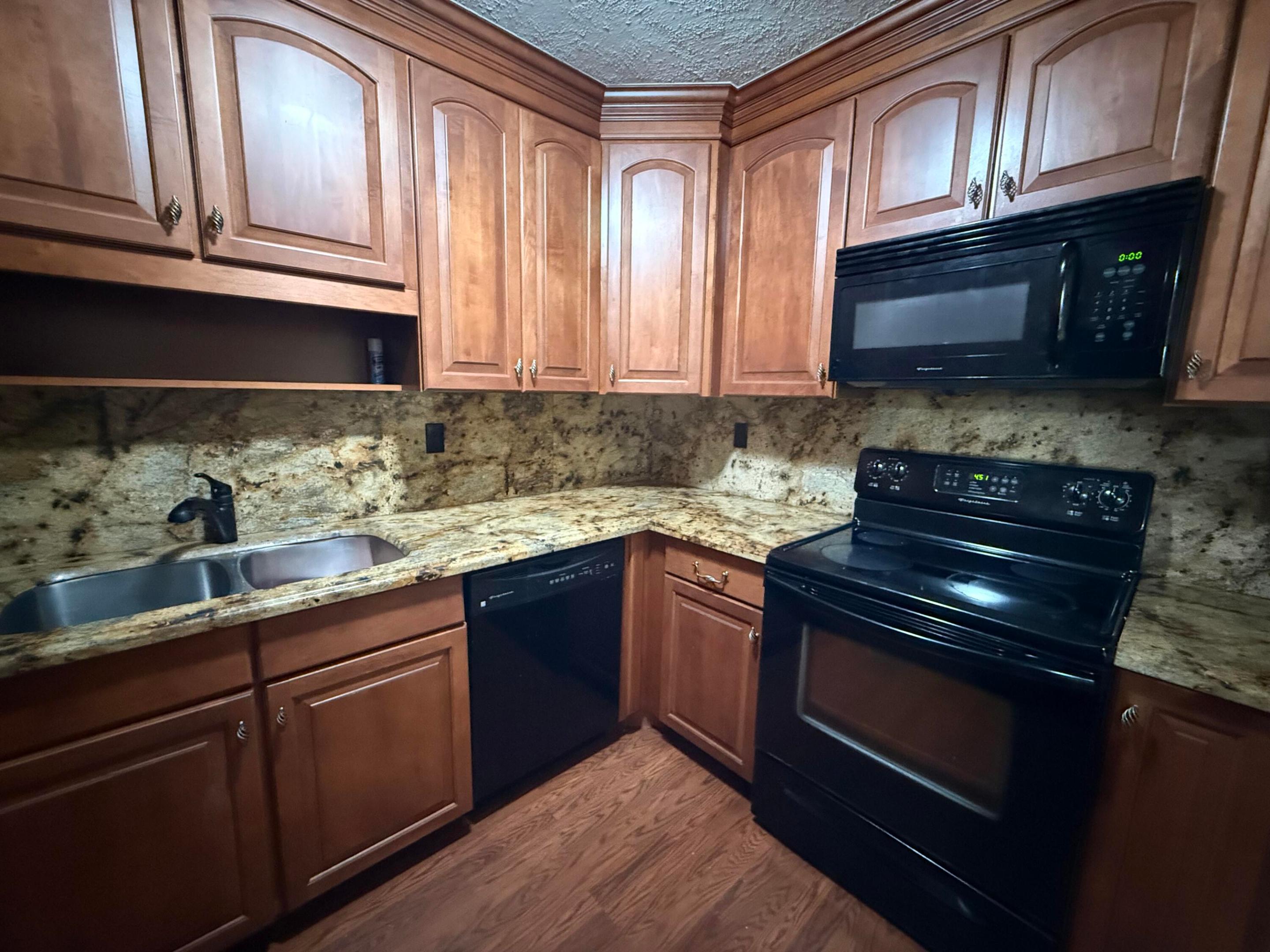 3001 W Rolling Hills Circle 108