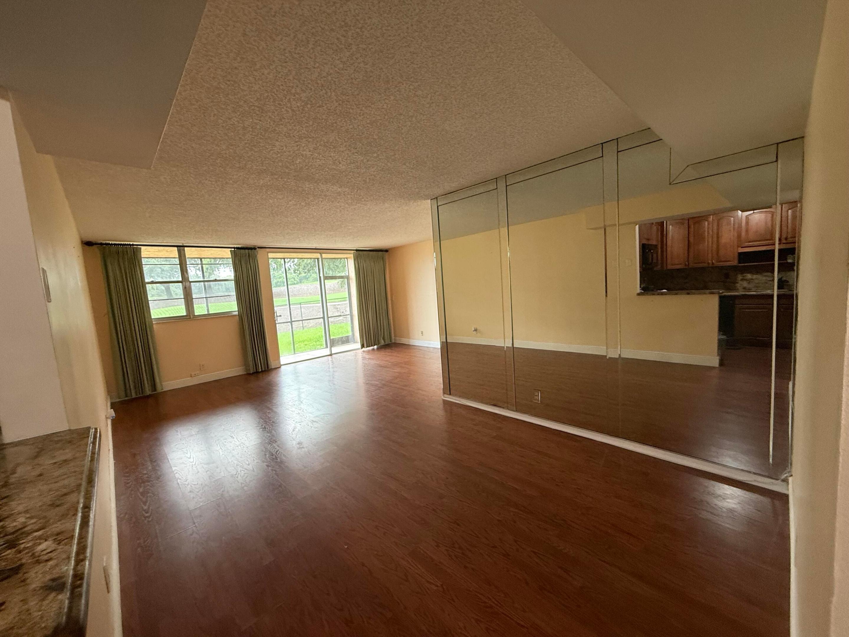 3001 W Rolling Hills Circle 108