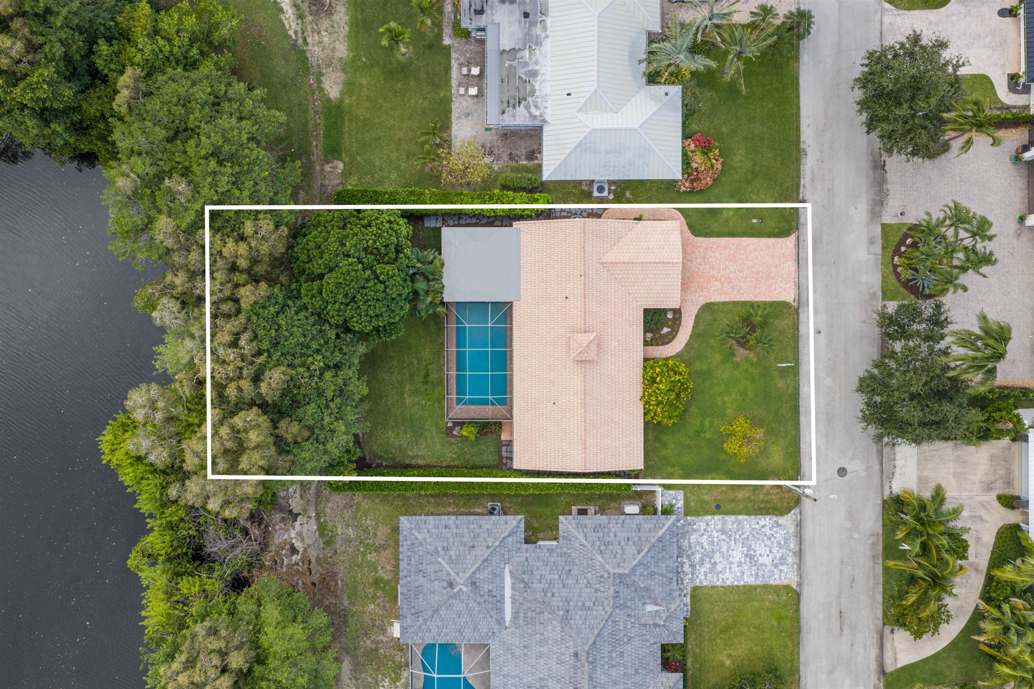 LITTLE HARBOR ON THE HILL - Residential Lease